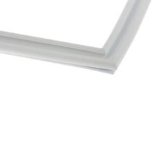 Уплотнитель двери холодильника Bosch KDN3/4..