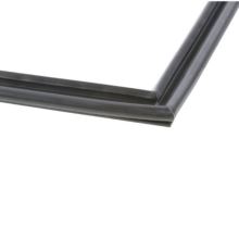 Уплотнитель холодильника Bosch KGU34/KGS36