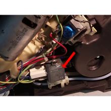 Клапан кофемашины DeLonghi 5220VN2
