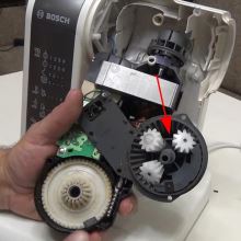 Редуктор комбайна Bosch MUM4
