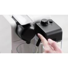Капучинатор Nespresso DeLonghi Lattissima Touch